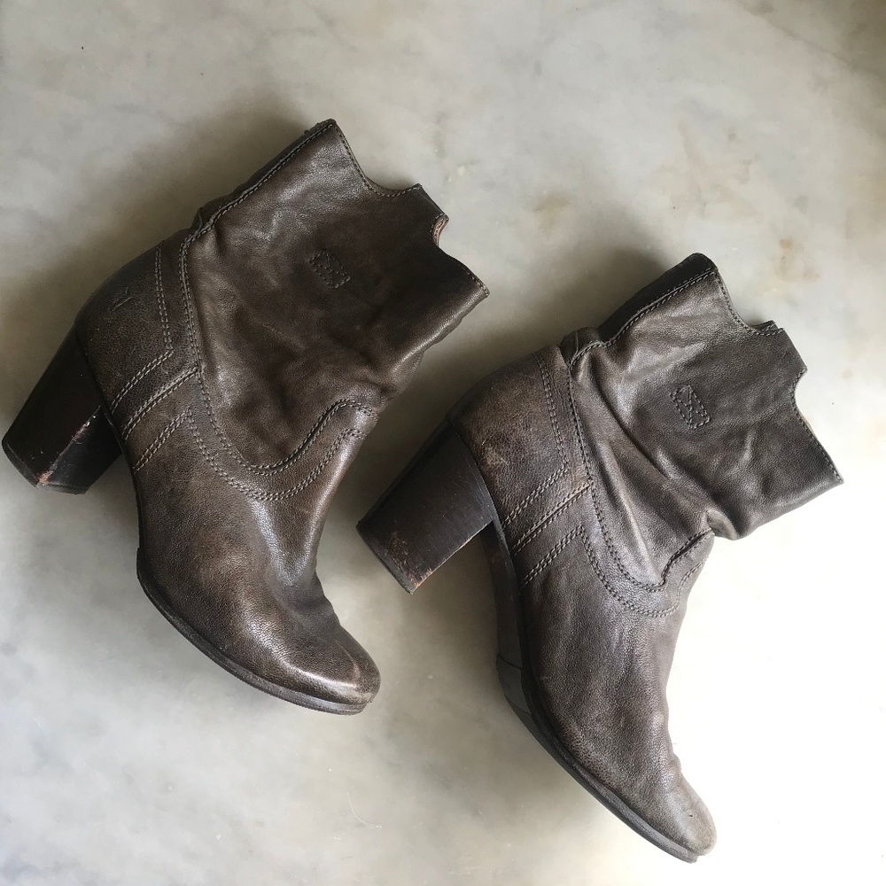 Frye Carson Shortie Ankle Boot